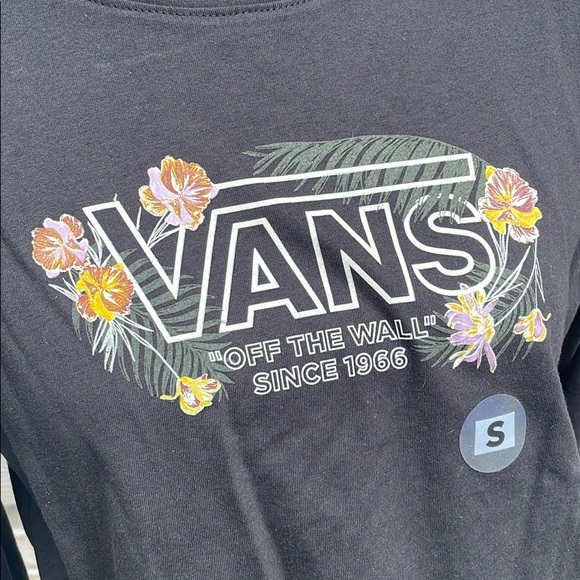 **Brand New** Vans Long Sleeve Crop Top - Picture 2 of 3